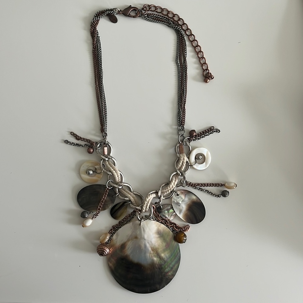 Chico’s shell and mixed media necklace. 17.5” with 4” extender. Excellent cond